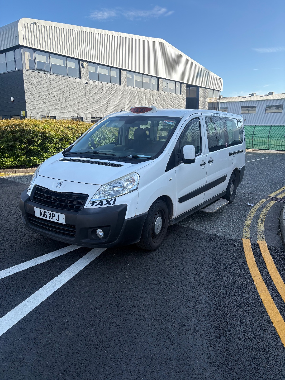 7 Seat Taxi
